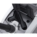 مكنسة بلاك اند وايت، 2200 وات، فضي - VC-68 ER 