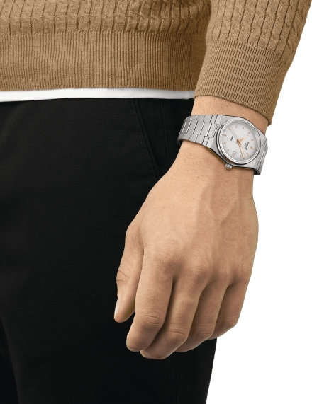 T137.410.11.031 TISSOT ساعة رجالي