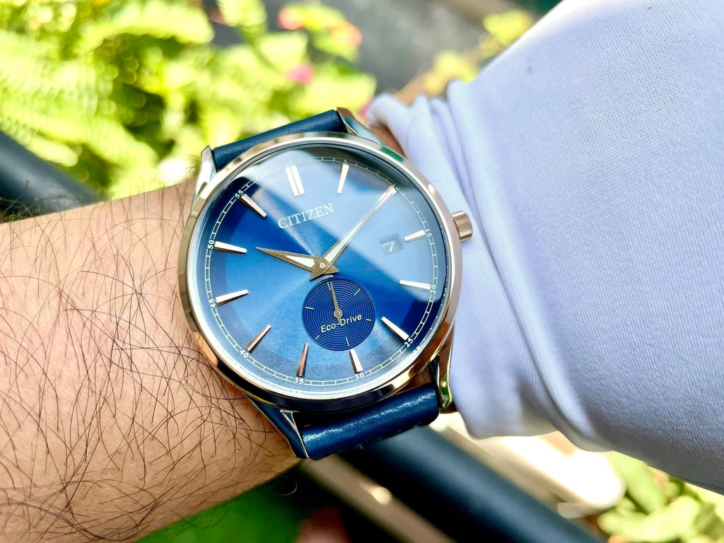 blue dail blue leather