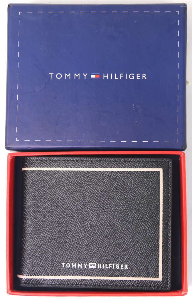 Tommy Hilfiger Bifold Wallet-18
