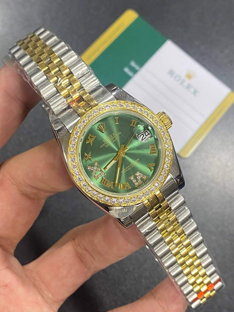 Rolex Datejust wristwatch featuring-126